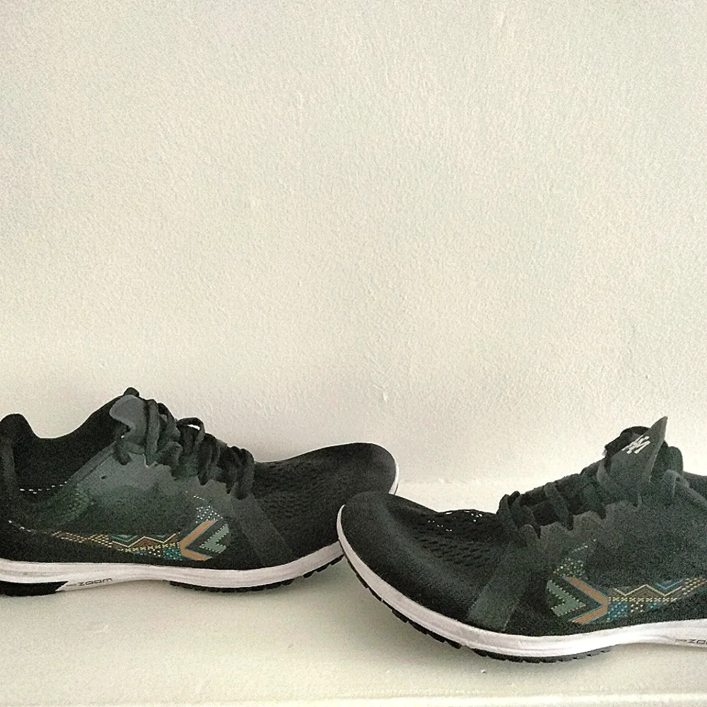 Nike Zoom Streak LT3 BHM Mens Size 8.5 Limited Edition Running Shoes 840066-001 - Picture 3 of 9